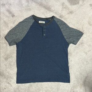 Reaction Kenneth Cole Blue and Gray Short Sleeve Tee
